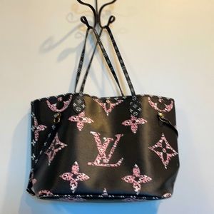 Inspired fashion never full tote bag.